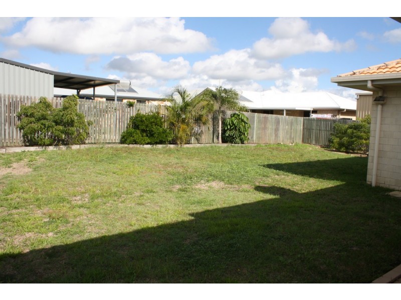 17 Harly Court, Urraween QLD 4655
