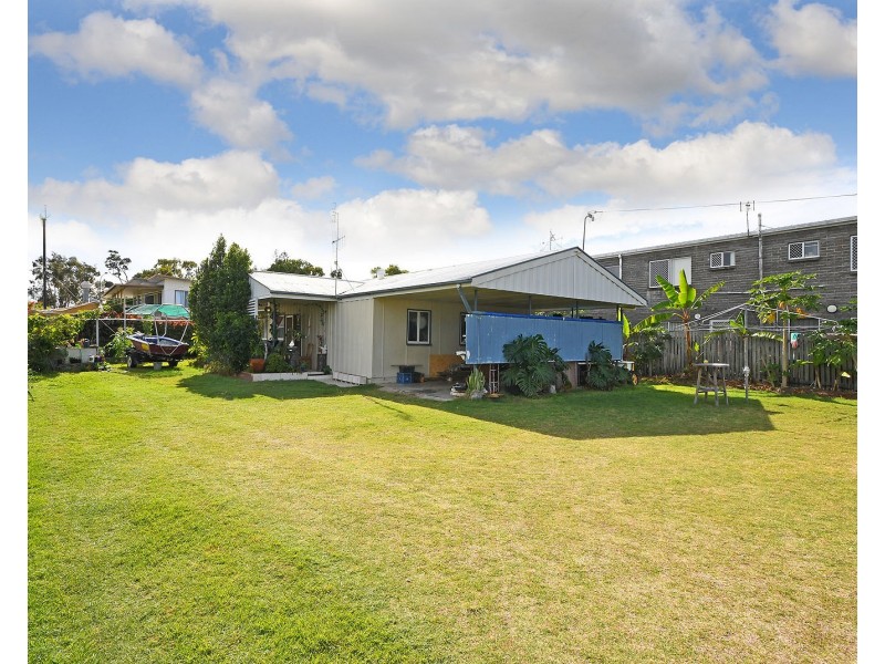 12 Campbell Street, Torquay QLD 4655