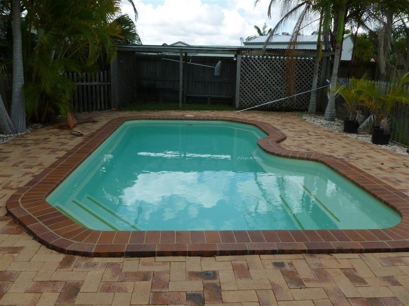 3 Kookaburra Drive, Eli Waters QLD 4655