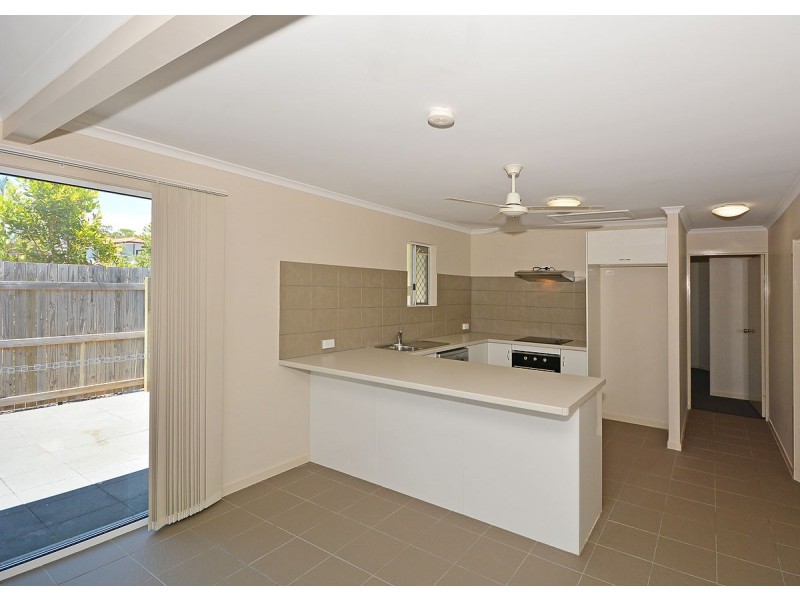 1/184 Torquay Road, Scarness QLD 4655