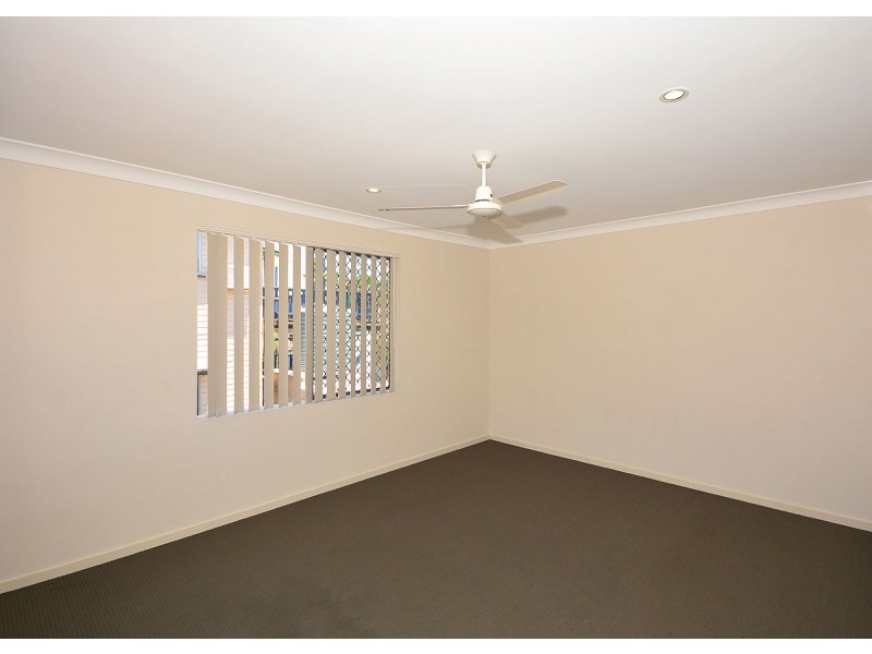 1/184 Torquay Road, Scarness QLD 4655