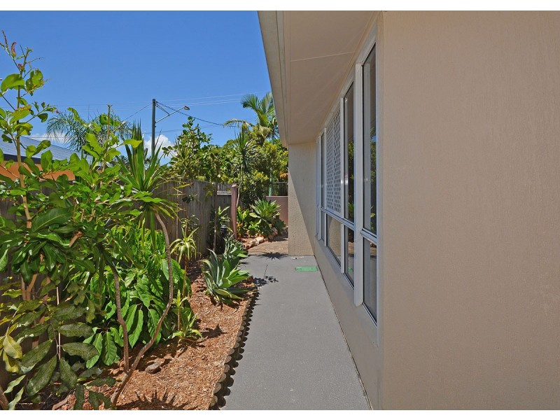1/184 Torquay Road, Scarness QLD 4655