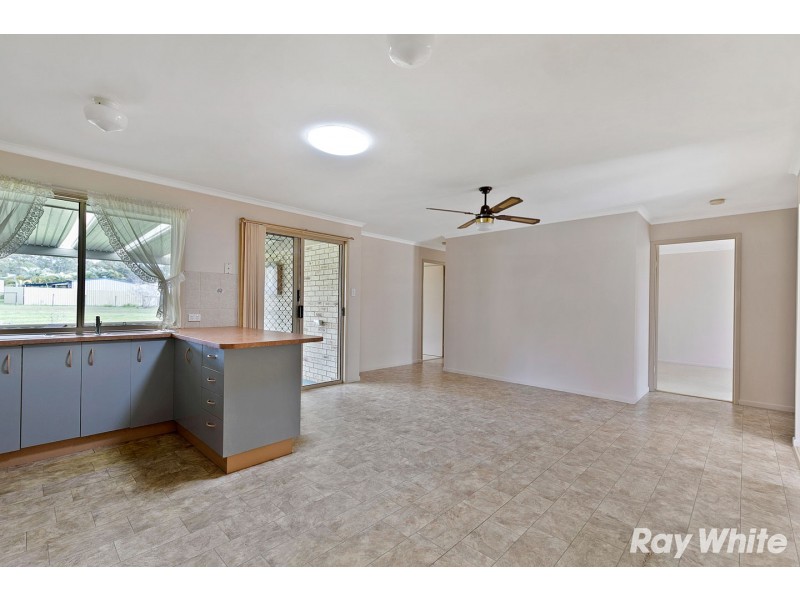 42 Philip Street, Howard QLD 4659