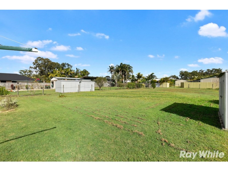 42 Philip Street, Howard QLD 4659