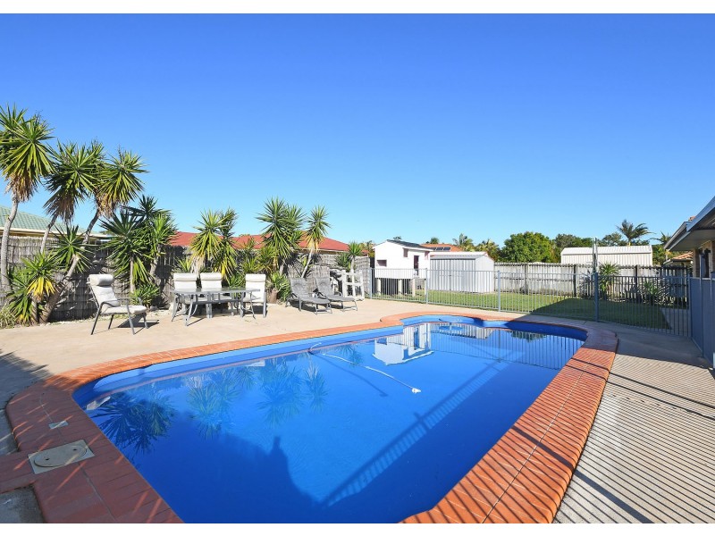 41 Heather Way, Urraween QLD 4655