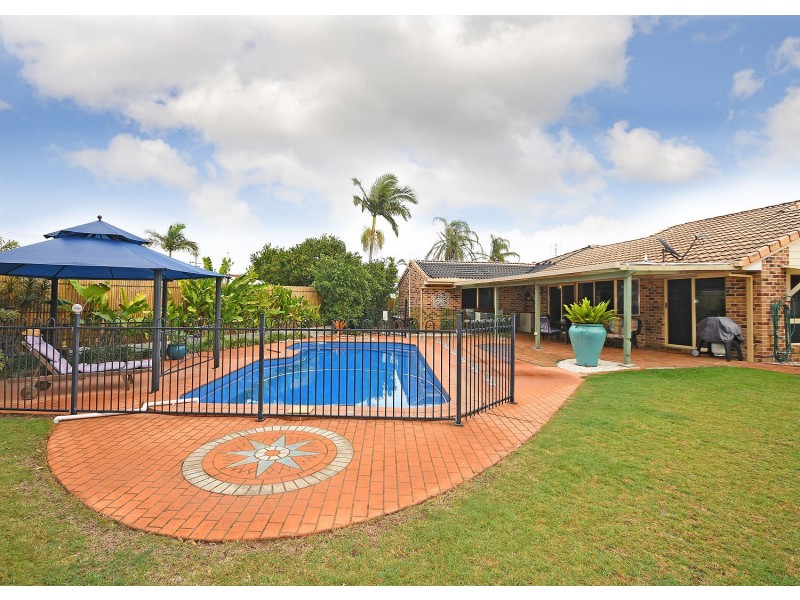 10 San Marco Court, Urangan QLD 4655