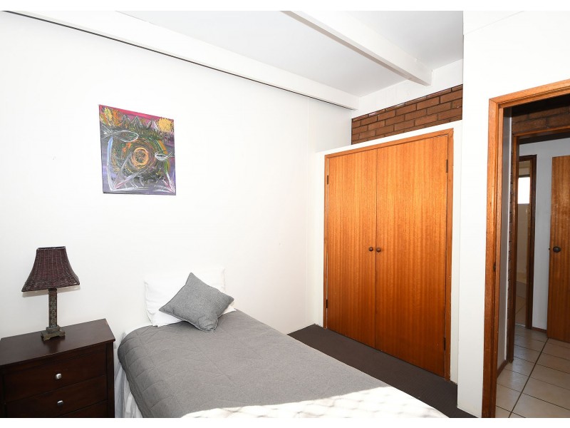 33 Honiton Street, Torquay QLD 4655