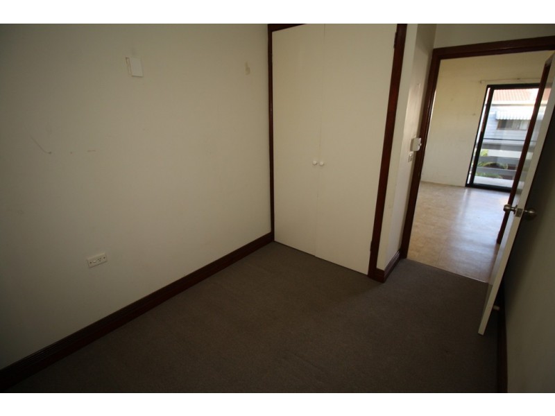 2/446 Esplanade, Torquay QLD 4655