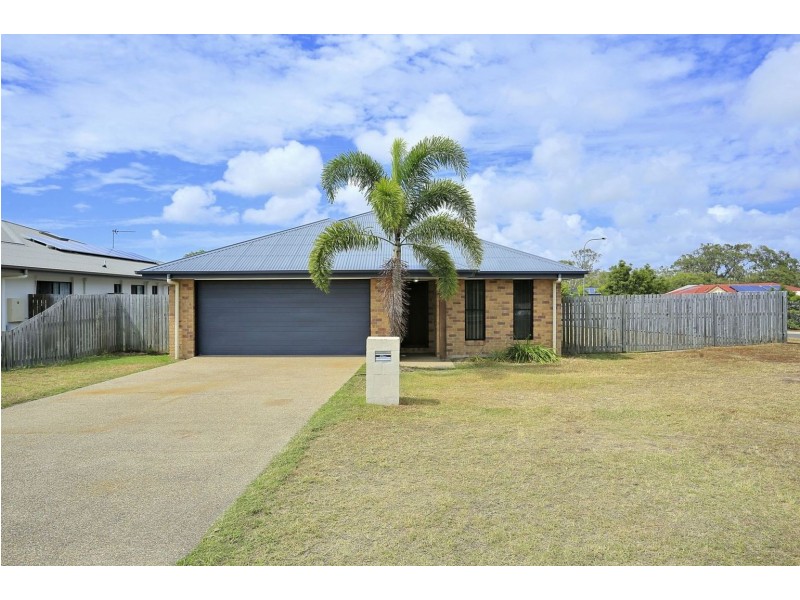 13 Colyton Street, Torquay QLD 4655