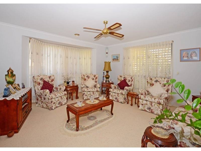 6 Dean Court, Urraween QLD 4655