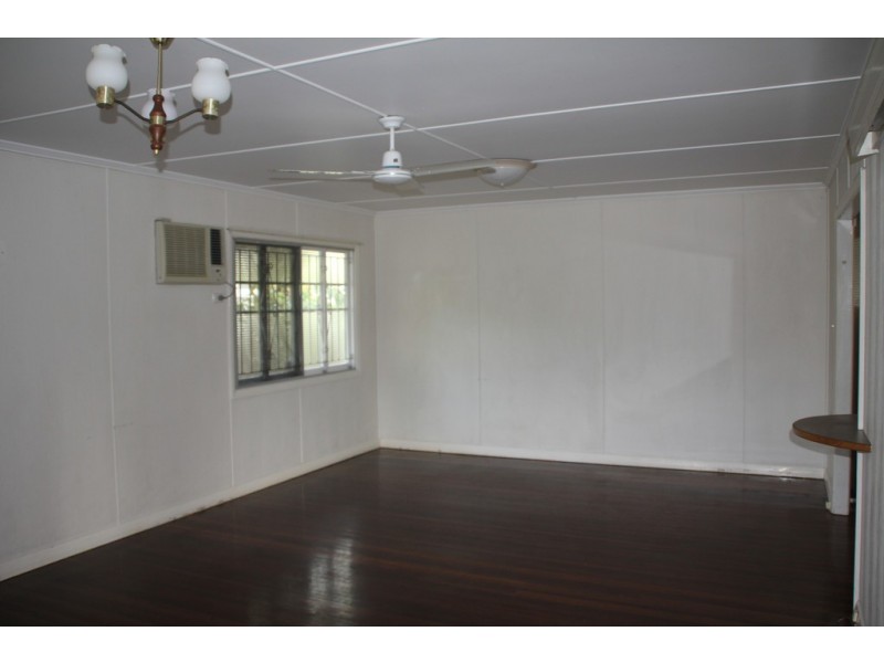 3 Watson Street, Pialba QLD 4655