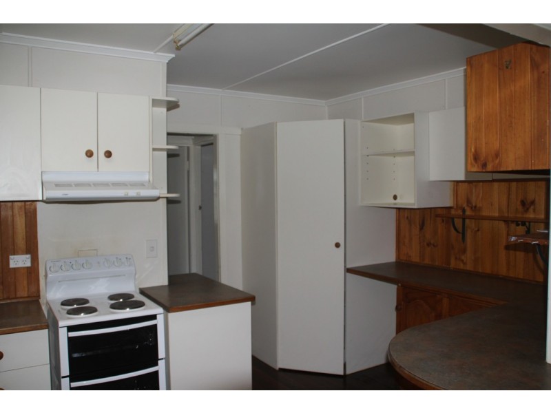 3 Watson Street, Pialba QLD 4655