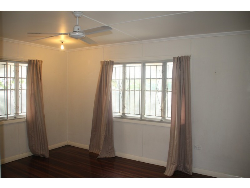 3 Watson Street, Pialba QLD 4655