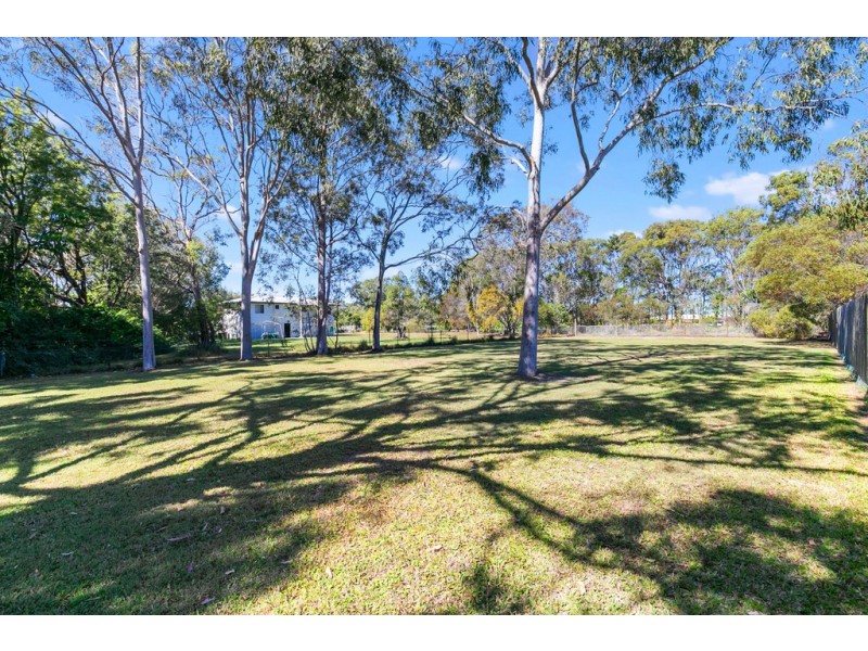 337 Torquay Terrace, Torquay QLD 4655