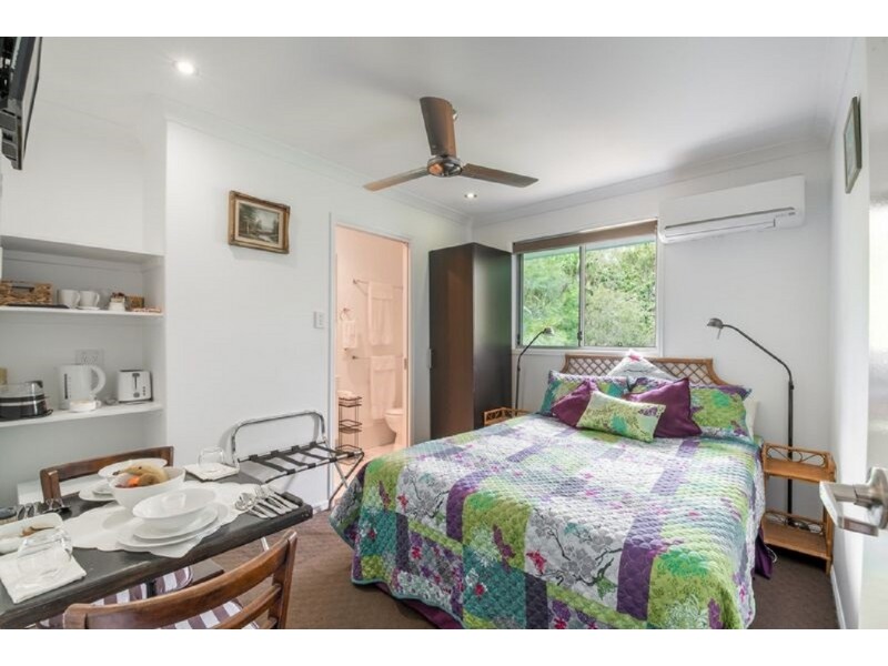 337 Torquay Terrace, Torquay QLD 4655