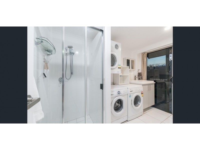 337 Torquay Terrace, Torquay QLD 4655