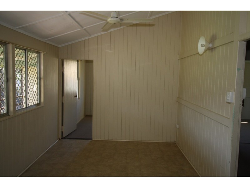 150 Torquay Road, Scarness QLD 4655