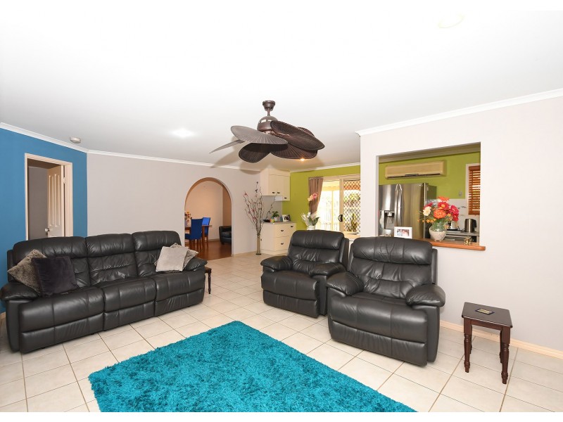 3 Benson Close, Urraween QLD 4655