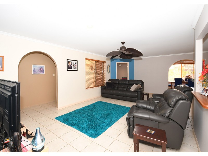 3 Benson Close, Urraween QLD 4655