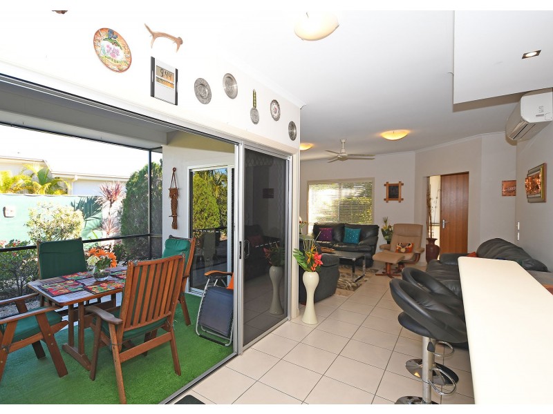 18/230 Pulgul Street, Urangan QLD 4655