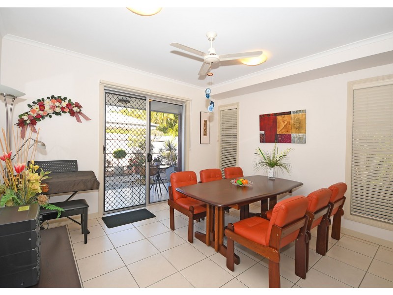 18/230 Pulgul Street, Urangan QLD 4655