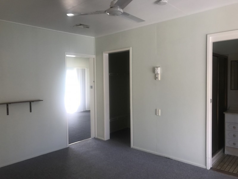 15 Mant Street, Point Vernon QLD 4655