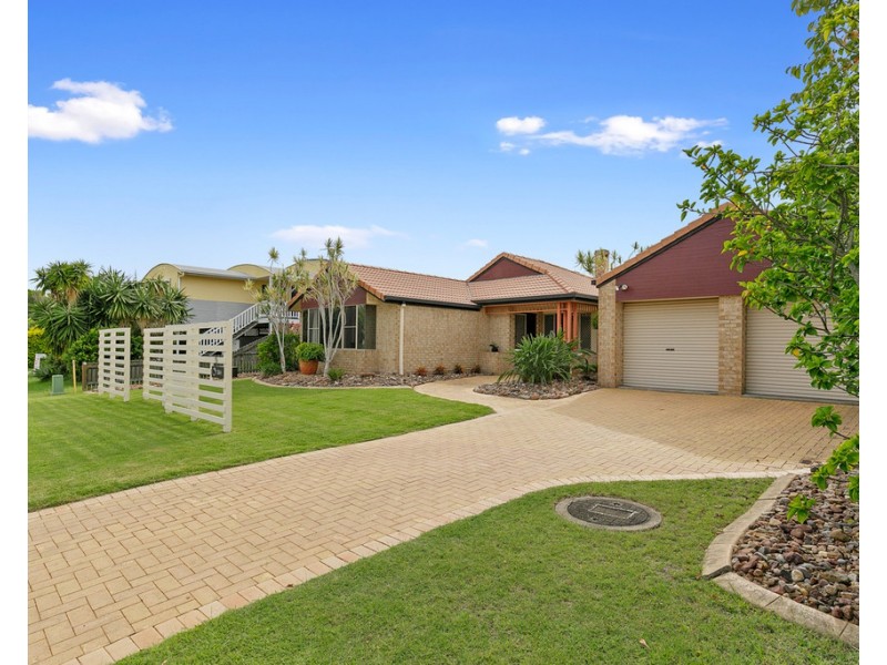 19 Oceanview Street, Point Vernon QLD 4655