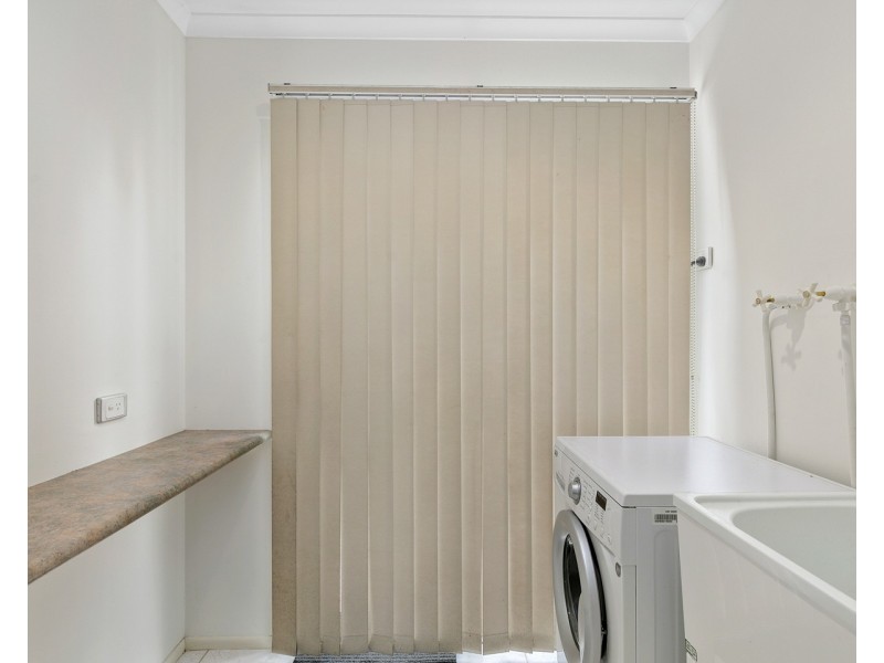 19 Oceanview Street, Point Vernon QLD 4655