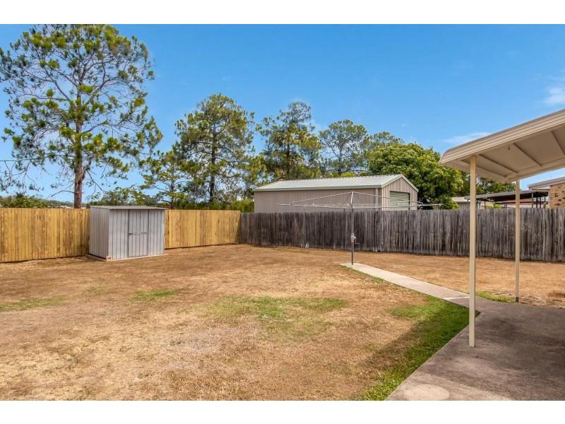 8 Porter Street, Point Vernon QLD 4655