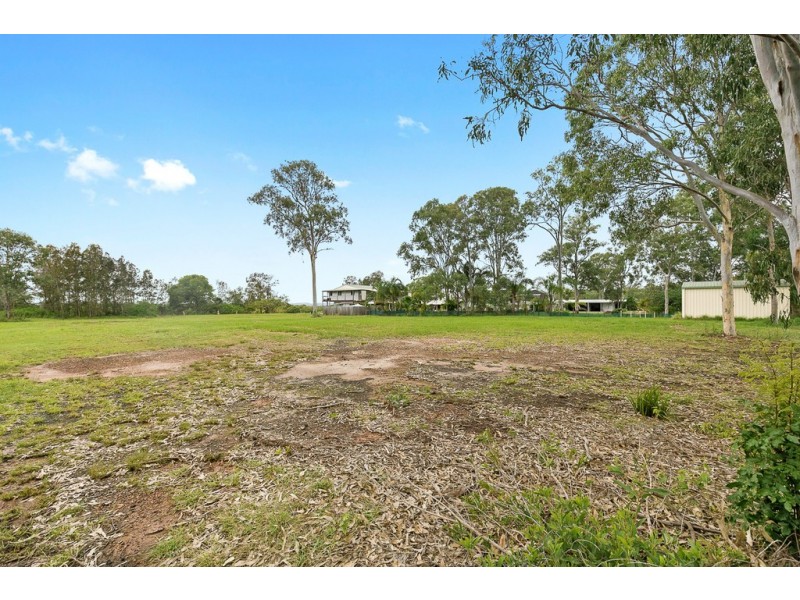 1 Gull Way, River Heads QLD 4655