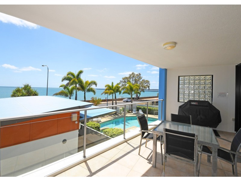 6/558-559 Esplanade, Urangan QLD 4655
