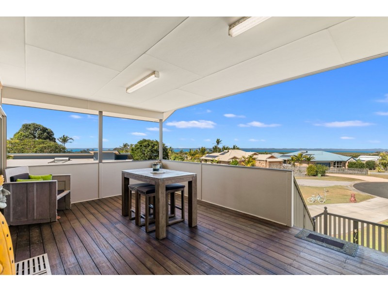 28 Woongoolbver Court, River Heads QLD 4655