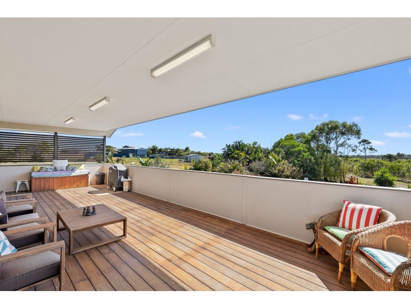 28 Woongoolbver Court, River Heads QLD 4655