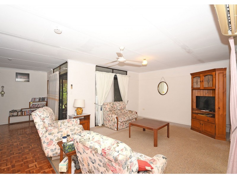 24 Waigani Avenue, Kawungan QLD 4655