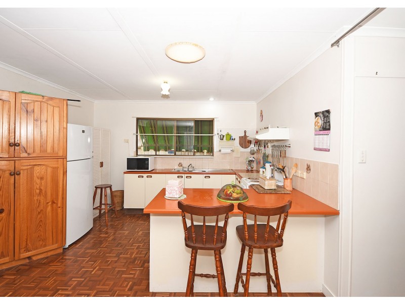 24 Waigani Avenue, Kawungan QLD 4655