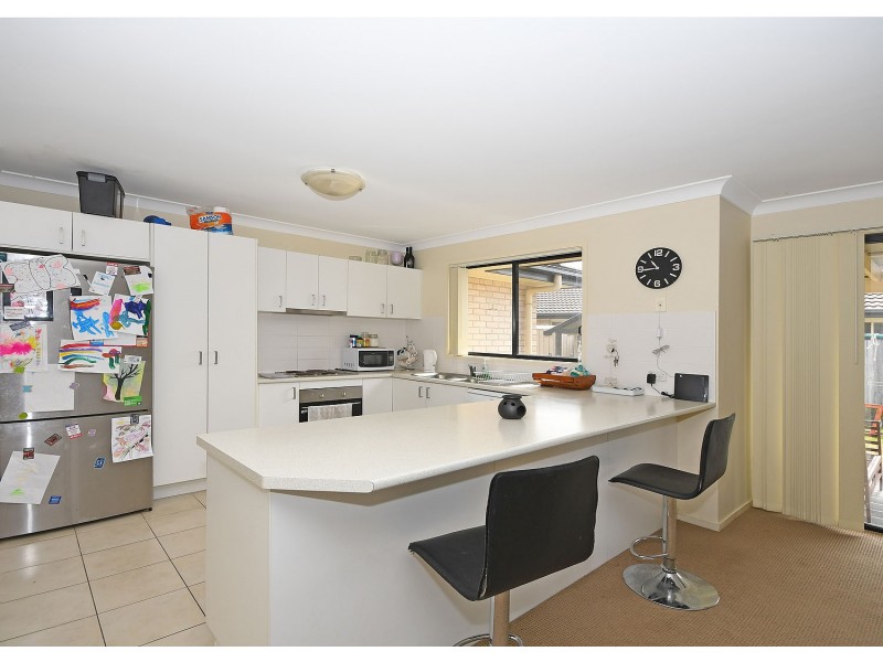 18 Bayridge Heights Drive, Nikenbah QLD 4655