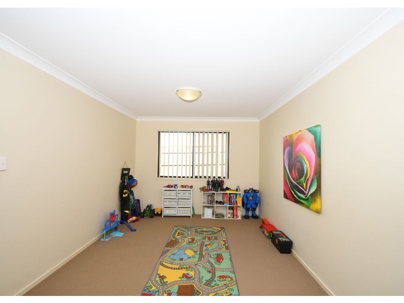 18 Bayridge Heights Drive, Nikenbah QLD 4655