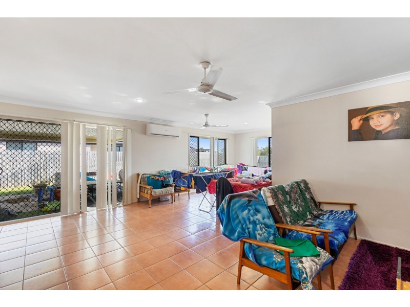 25 Archer Drive, Point Vernon QLD 4655