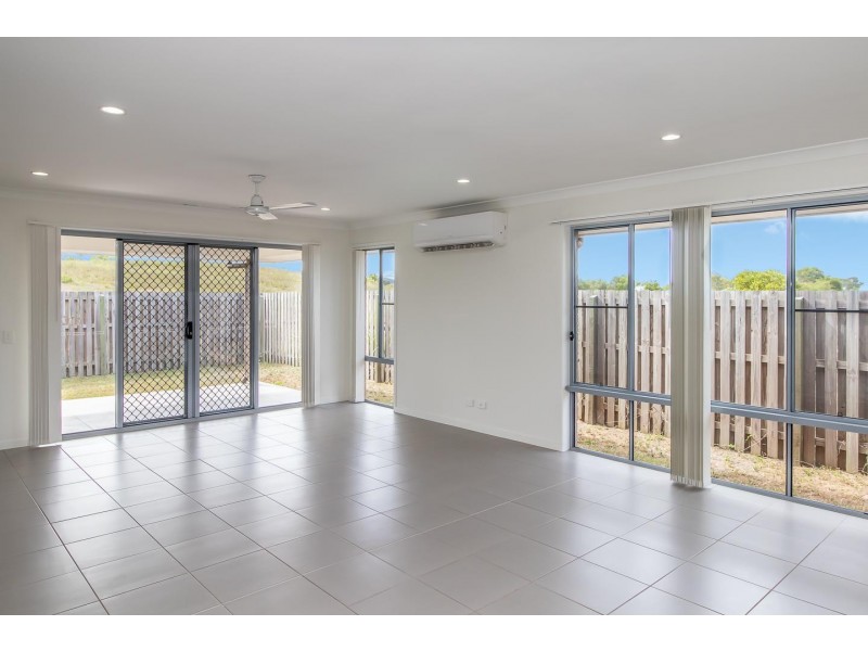 16 Venus Street, Urraween QLD 4655