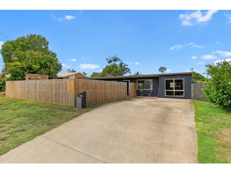 12 Cliveden Avenue, Point Vernon QLD 4655