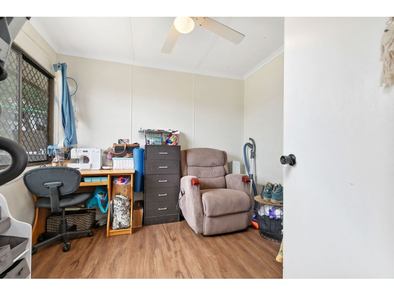 12 Cliveden Avenue, Point Vernon QLD 4655