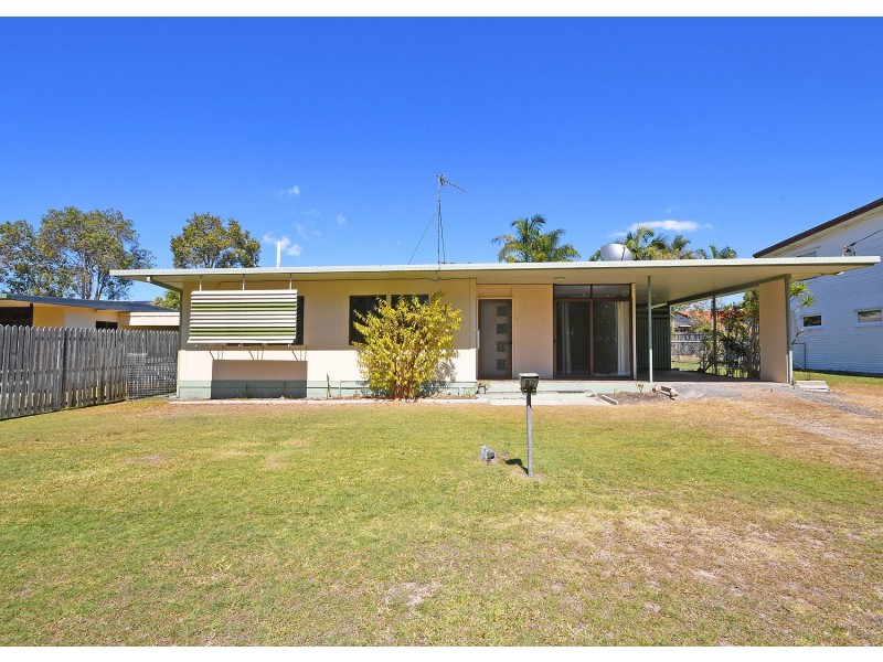 95 East Street, Scarness QLD 4655