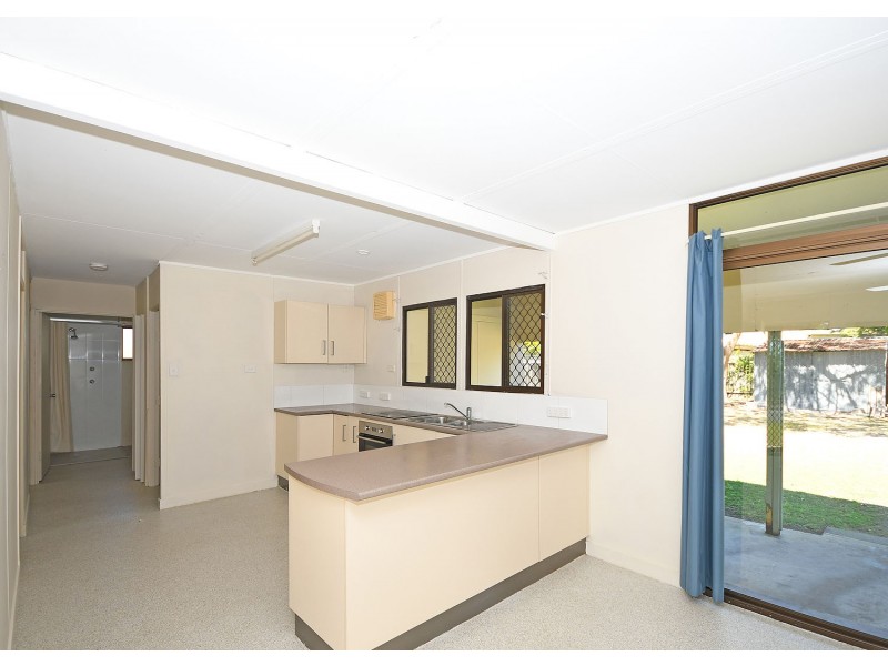95 East Street, Scarness QLD 4655