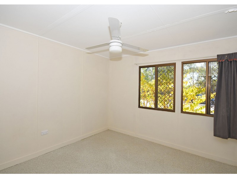 95 East Street, Scarness QLD 4655