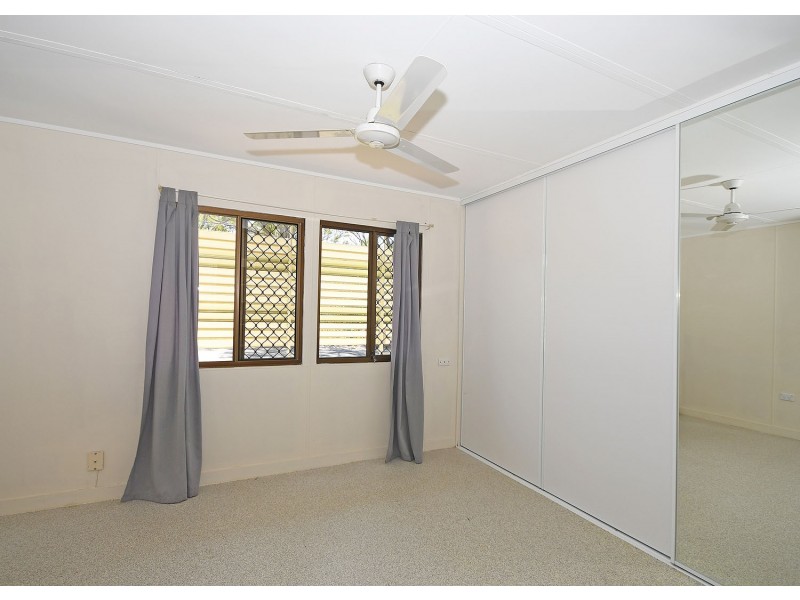 95 East Street, Scarness QLD 4655