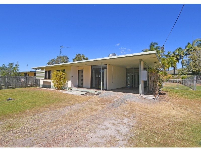 95 East Street, Scarness QLD 4655