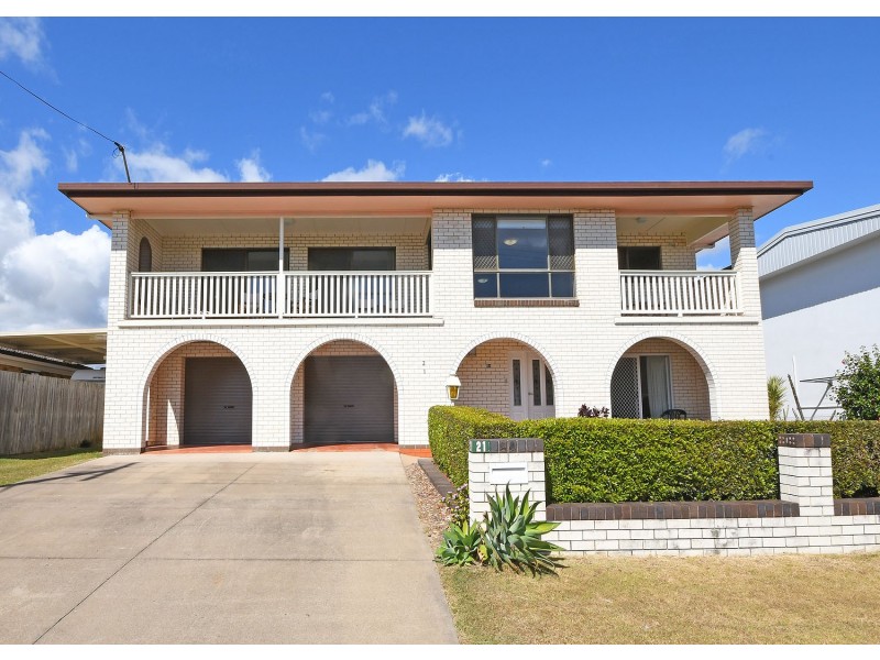 21 Moonbi Street, Scarness QLD 4655