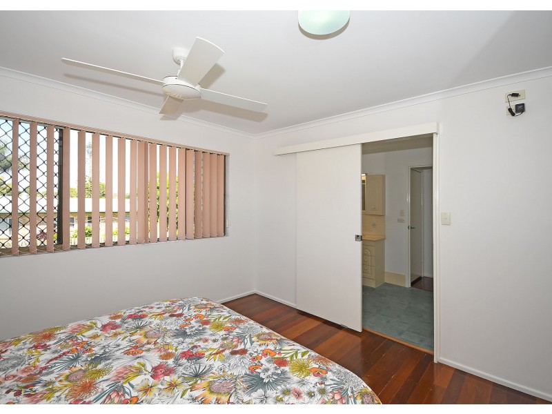 21 Moonbi Street, Scarness QLD 4655