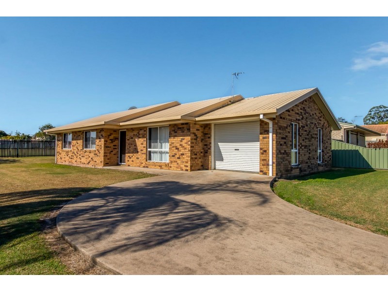 55 Banksia Street, Point Vernon QLD 4655