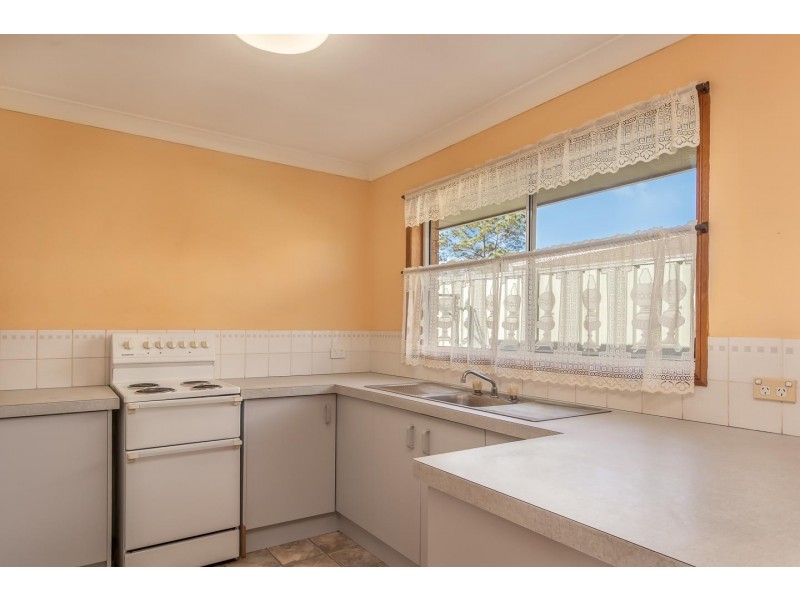 55 Banksia Street, Point Vernon QLD 4655